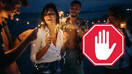 Divieti, coprifuoco e falò vietati: Ferragosto blindato in tutta Italia