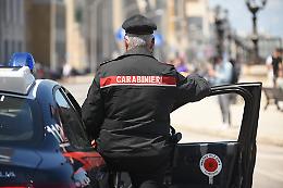 Lo sgozza con cocci di bottiglia dopo una lite in corso Vercelli