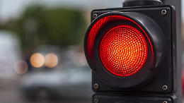 Modificato un incrocio con T-red a San Mauro Torinese: ora è pienamente a norma