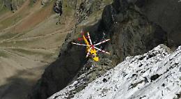 Nel gelo della notte, salvataggio a 2.750 metri per due escursionisti
