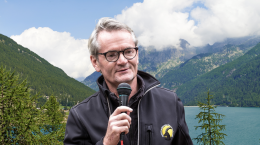 Quarant’anni tra ricerca e montagna, Bruno Bassano lascia la guida del Gran Paradiso