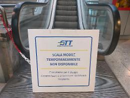 A Torino la metro si arrende: 19 scale ferme, colpa della pioggia