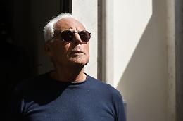 “Eleganza”: il ricordo dello stilista torinese per Giorgio Armani
