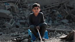 Ucei insorge: "Pericoloso il minuto silenzio a scuola solo per Gaza"