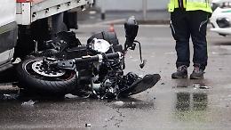 Motociclista di 34 anni muore nella notte sulla Statale 35 bis