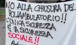Chiude il Poliambulatorio di Borgo Vittoria: la Regione svende la sanità pubblica