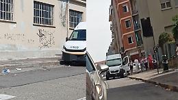 Tensioni in Regio Parco: sassi contro un’auto e residenti esausti