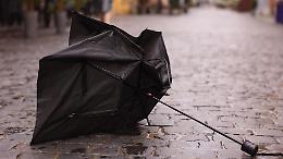 Italia, addio estate: in arrivo nubifragi, crollo di 12 gradi e vento fortissimo già da lunedì