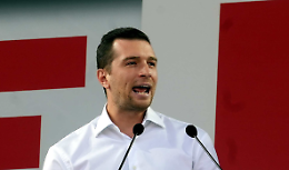 Pontida, pane e salame, Bardella e Bolsonaro, Salvini e l'Europa