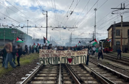 Torino per Gaza, manifestanti bloccano Porta Nuova. Bruciate foto di Meloni e Netanyahu (VIDEO)