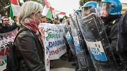Torino, protesta dei collettivi pro Palestina contro la nuova rettrice dell’Università