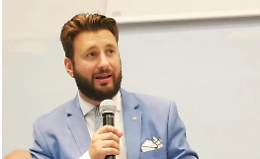 Nuovo Cup... 7 milioni di euro per un click. Ma il posto per una visita medica o l'oculista non c’è lo stesso