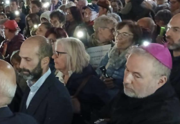 La Chiesa che non fugge: l'esempio del Vescovo di Ivrea Daniele Salera