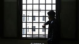 Torino, tre agenti aggrediti nel carcere Lorusso e Cutugno: «La situazione è fuori controllo»