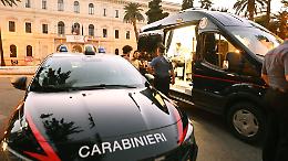 Spaccata fallita alla caffetteria Leopardi: vetrina distrutta, ladri in fuga nella notte a Collegno