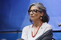 Francesca Albanese, gaffe clamorosa contro i napoletani dopo aver ricevuto la cittadinanza onoraria del Comune (VIDEO)
