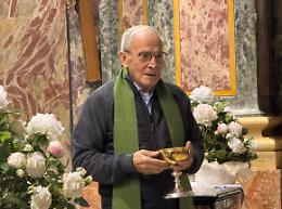 Dopo la malattia, il ritorno di don Gino: “Vi ho portati nel cuore, sempre”