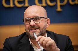 “Capolavori” di Mauro Berruto per la prima volta a Torino, un intreccio tra sport, arte e politica