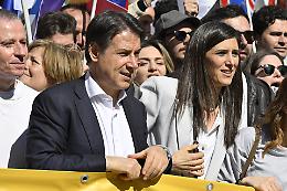 Conte-Appendino, separati in casa. Il Movimento litiga su chi ha tradito chi