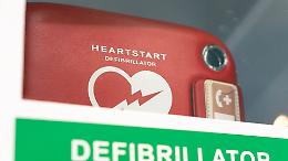 Torino mette il cuore prima di tutto: dieci nuovi defibrillatori nei parchi possono salvare delle vite