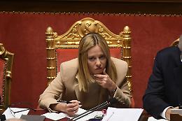 Meloni, da premier a “cheerleader”: il Senato come un palazzetto dello sport