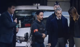 Sarkozy dietro le sbarre: prima notte da star al carcere La Santé