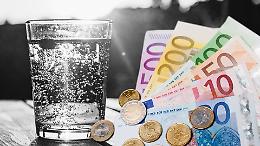 Cafasse, l’acqua frizzante al Punto Smat diventa a pagamento: ecco quanto costerà
