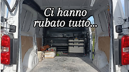 Furgone svaligiato mentre i proprietari fanno la spesa: fermo il volontariato per gli animali a Collegno