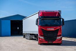 Iveco, la Regione promette tutela dei posti di lavoro dopo l’acquisizione Tata: “Nessuno sarà lasciato solo”