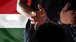 Finisce la fuga del falsario milionario: arrestato a Torino l’uomo che in Ungheria pagò l’oro con 5.000 banconote false