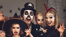 Leini si accende di magia: trionfa l’Halloween Party di Leini Live