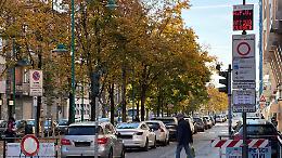 Contro la ZTL scolastica a Chivasso i commercianti lanciano una raccolta firme: «Serve solo a fare cassa»