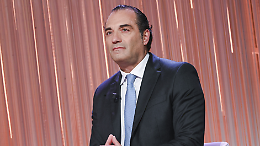 Stellantis, Filosa avverte Bruxelles: “Più investimenti solo se cambiano le regole sull’auto”