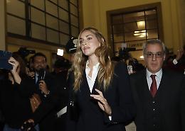 “È una fase difficile della mia vita”. Chiara Ferragni in aula per il “Pandoro-gate”