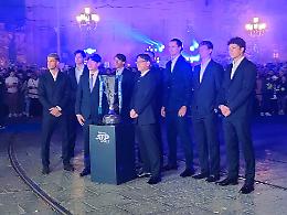 Torino capitale del tennis: Sinner incanta sul blue carpet delle ATP Finals