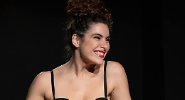 "Freevola": il grido generazionale di Lucia Raffaella Mariani in scena
