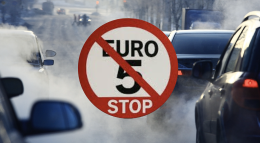 Torino soffoca nello smog: prorogato fino a mercoledì il livello arancio del semaforo antinquinamento