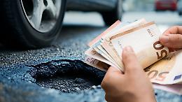 Ogni buca un risarcimento: a Torino spesi oltre un milione e mezzo in tre anni