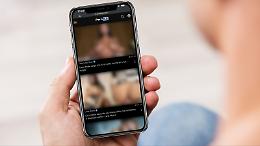 Verifica dell’età nei siti porno: si adegua solo OnlyFans. Il debutto è un flop