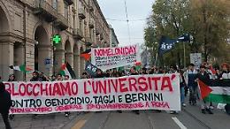 Gli studenti tornano in piazza a Torino: cartelli contro la guerra durante il “No Meloni Day”