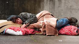 Ivrea volta le spalle alla Giornata dei Poveri