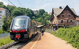 Sì ai Jazz, no ai Rock: ecco perché sulla Germagnano-Ceres (e sulla Rivarolo-Pont) i treni a due piani non circoleranno mai
