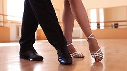 Energia, musica e movimento: il progetto Latin Fitness accende l’IIS Fermi-Galilei di Ciriè  (FOTO&VIDEO)