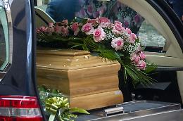 Lutto in paese: muore a 47 anni il dipendente comunale