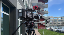 Eredità della "zia d'America", Mediaset bloccata all'ingresso: niente riprese durante il processo