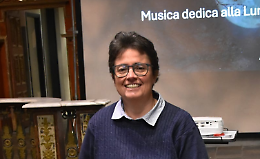 Alla luna con note e sogni: viaggio musicale tra stelle, leggende e voci perdute 