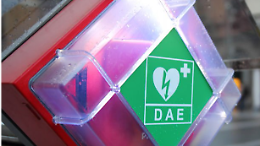 Leini amplia la rete salvavita:  presto inaugurati i nuovi defibrillatori cittadini