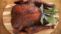 Trump pacifista per convenienza, Europa muta e Italia alla deriva