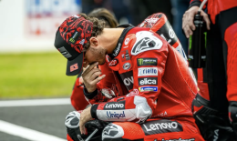 Un anno sfigato per Pecco e una Ducati che gli volta le spalle: il 2026 rischia di essere l’ultima occasione per salvarsi