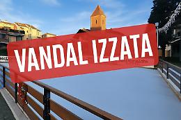 Vandali ad Alpignano, danneggiato l’impianto della pista di pattinaggio a poche ore dall’inaugurazione